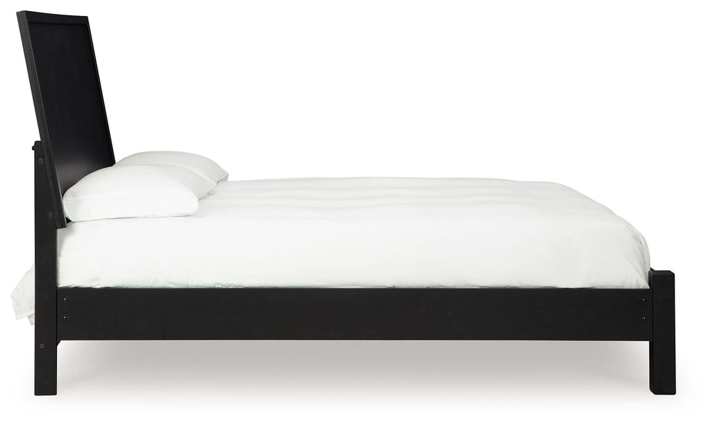 Paneelbett mit niedrigem Fußteil