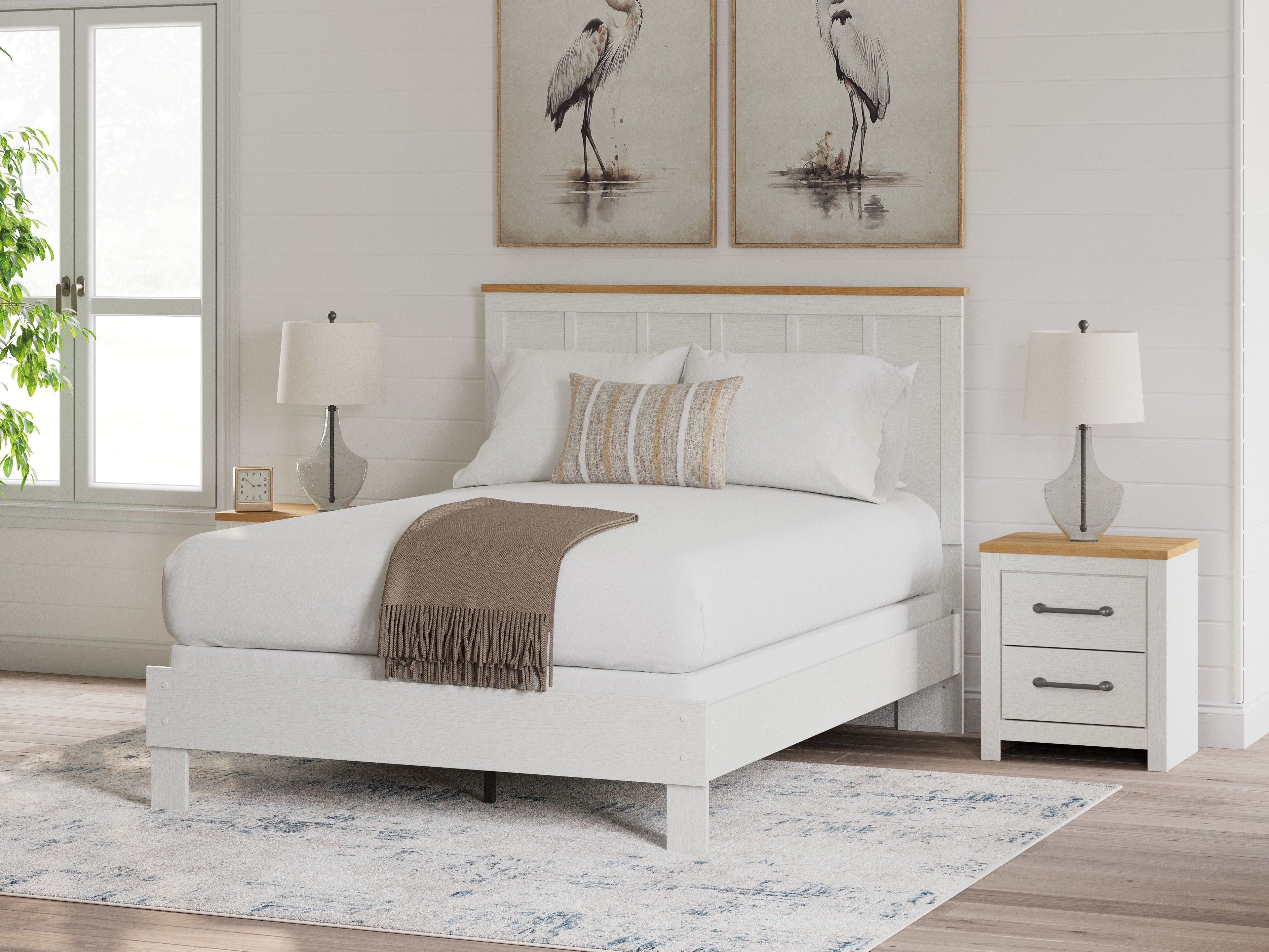 Letto con pannelli