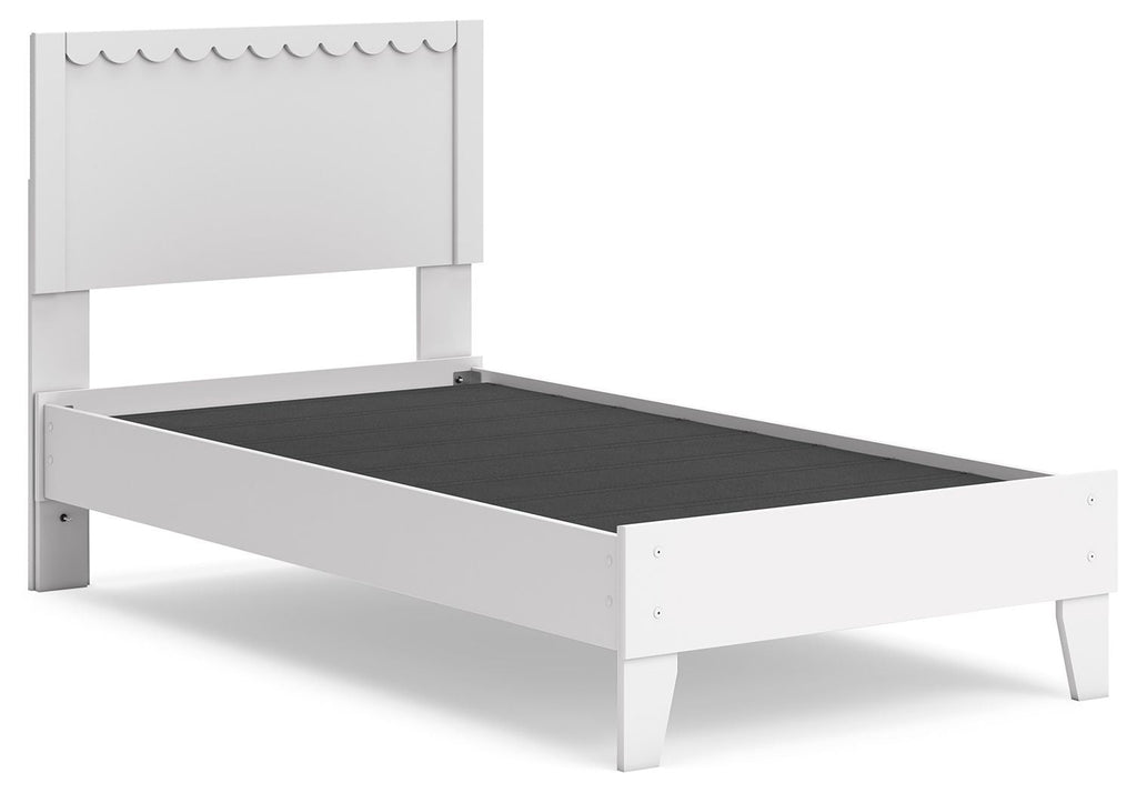 Cama de plataforma con paneles