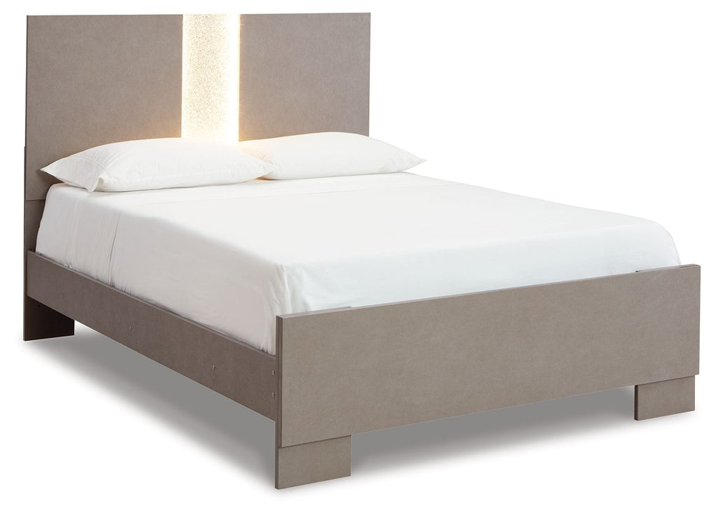 Letto con pannelli