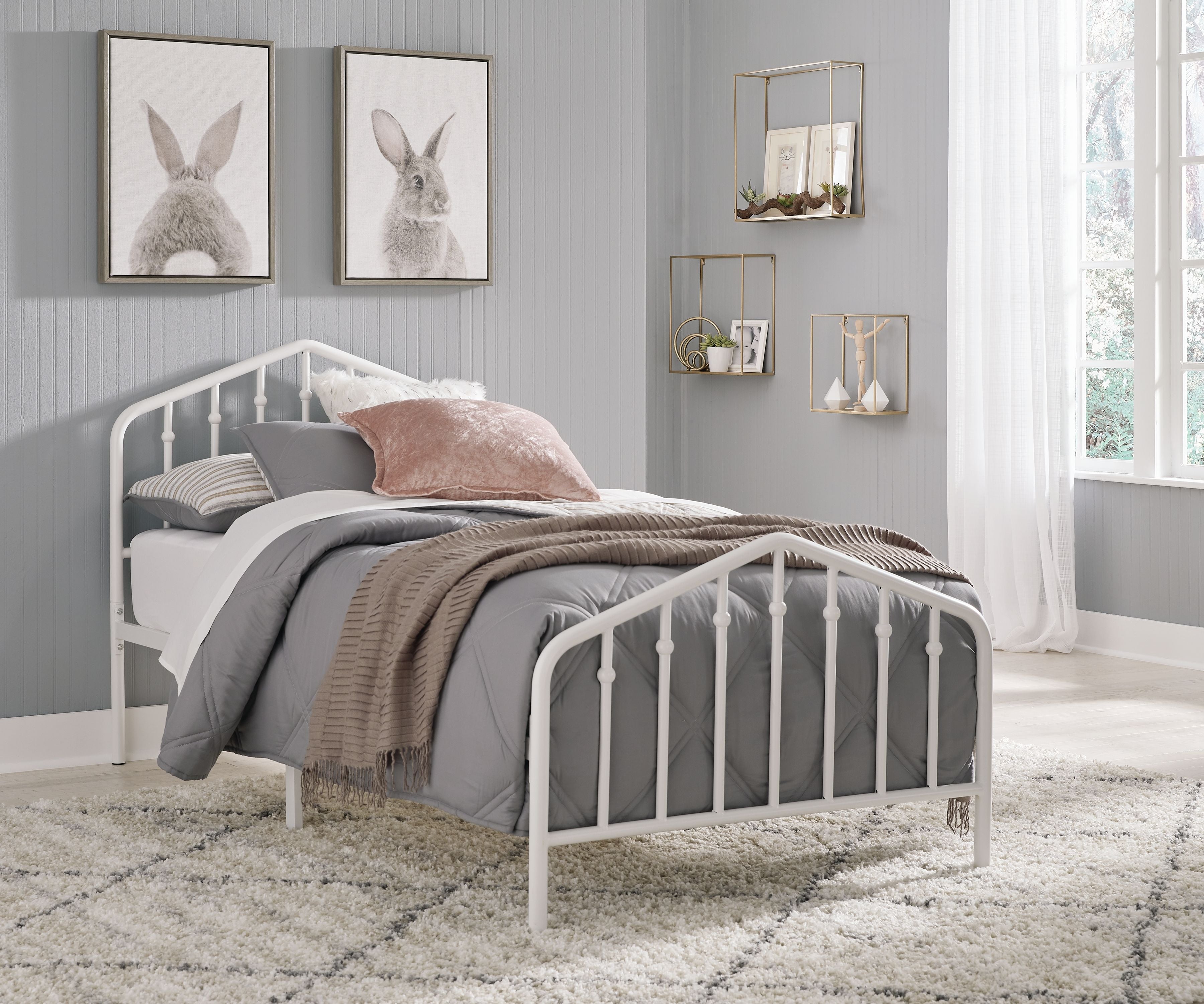 Metal Bed