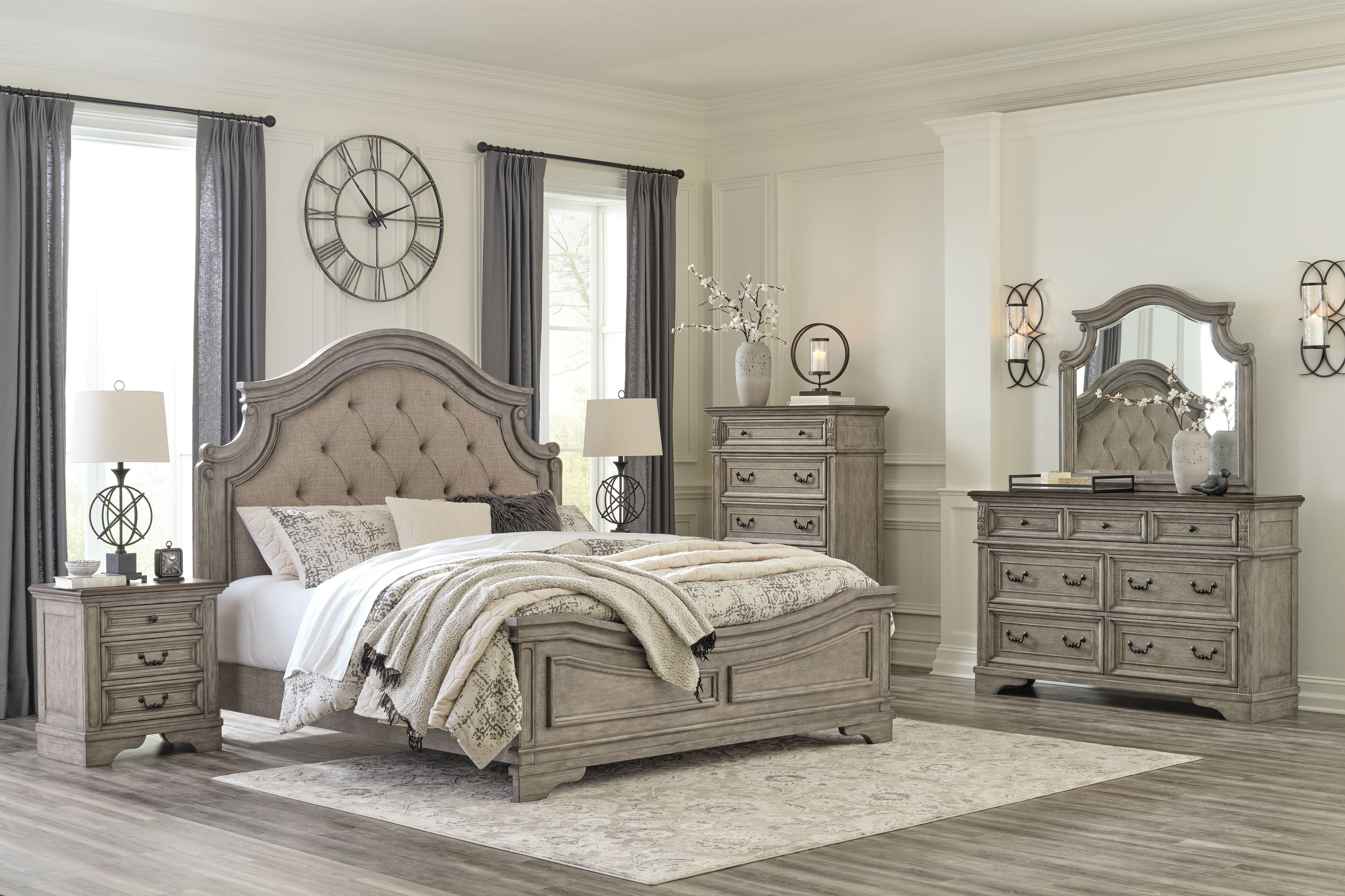 Letto con pannelli