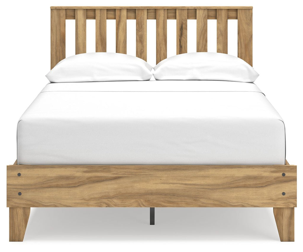 Letto a piattaforma con pannelli