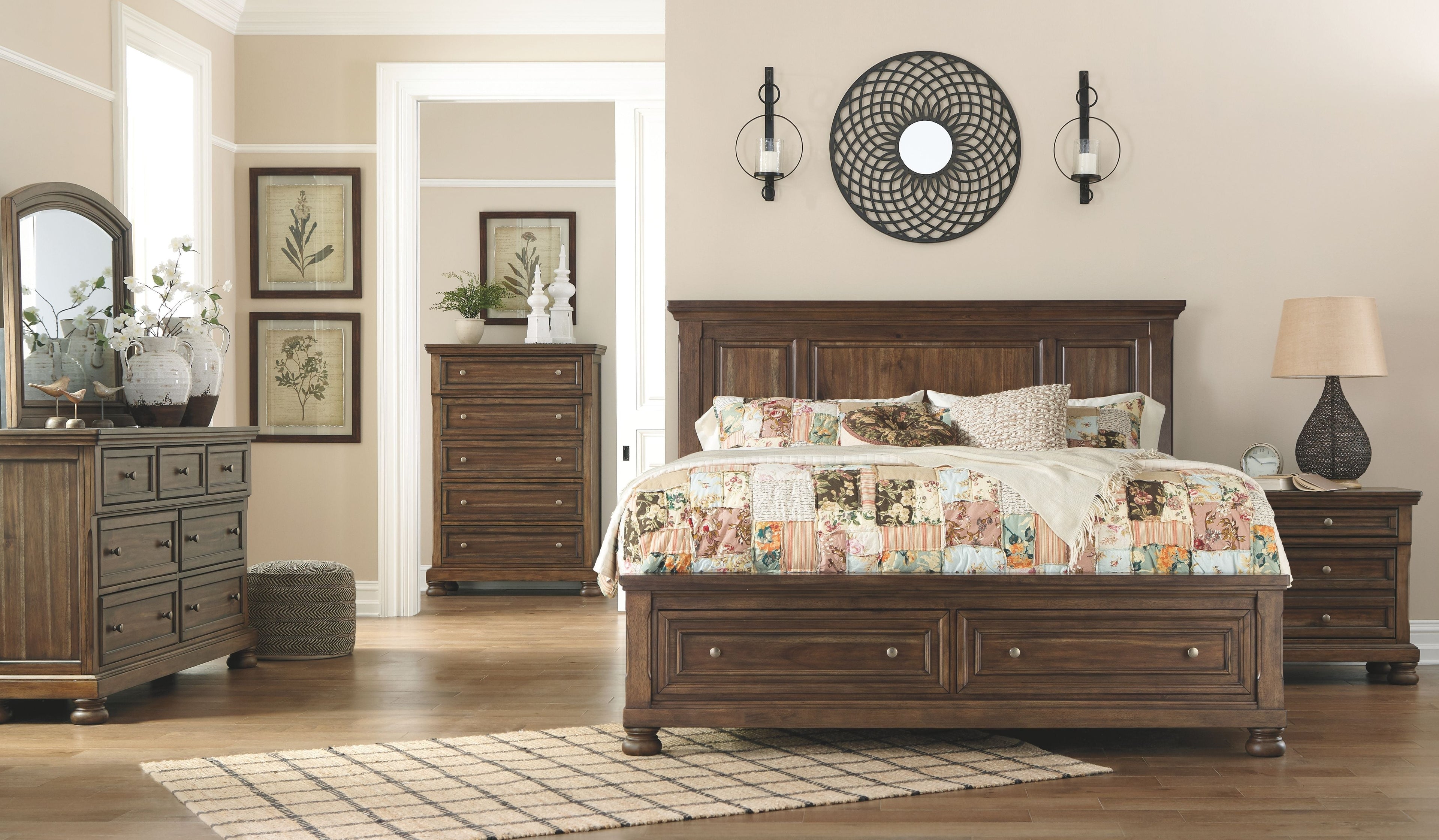 Panel Bed