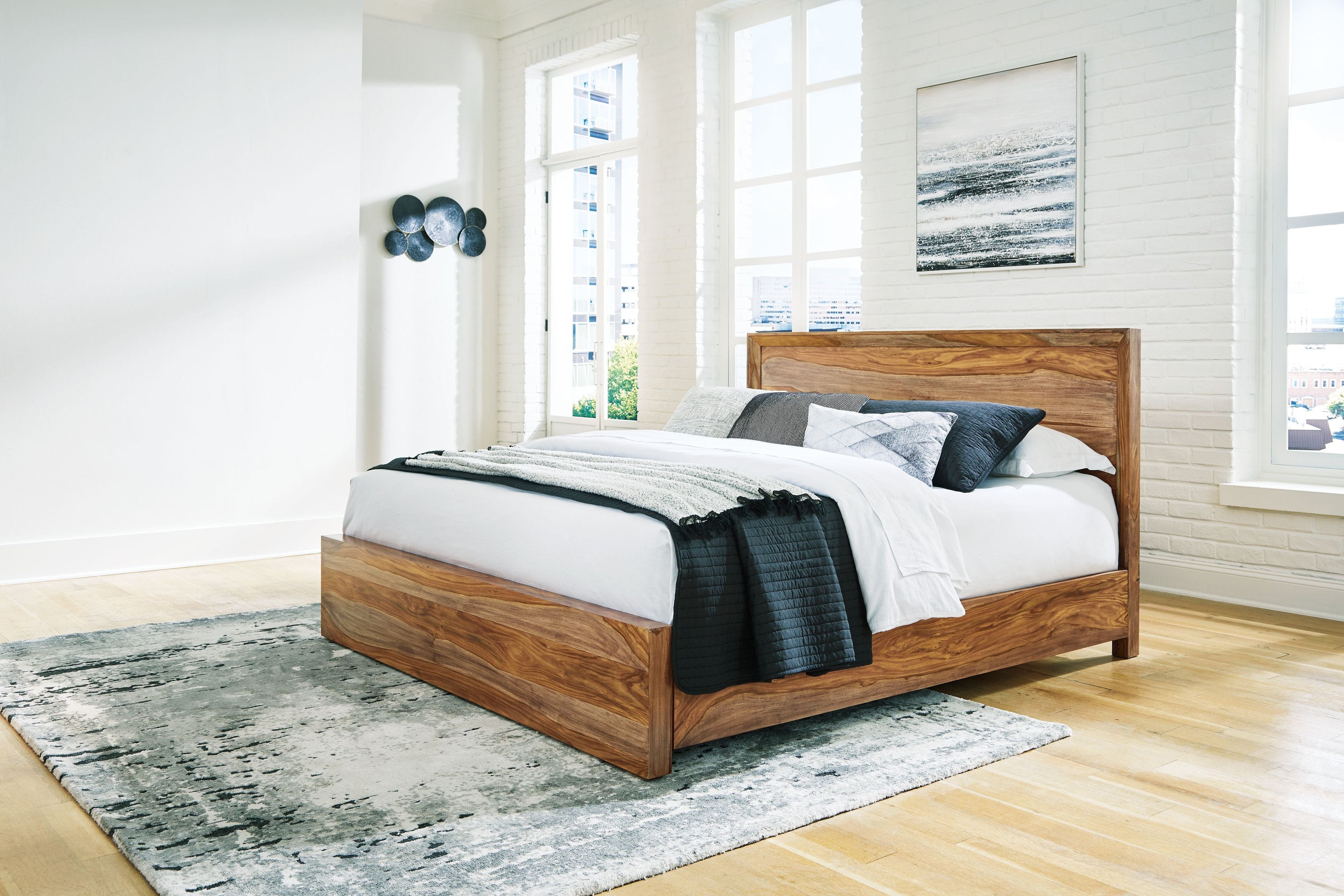 Panel Bed