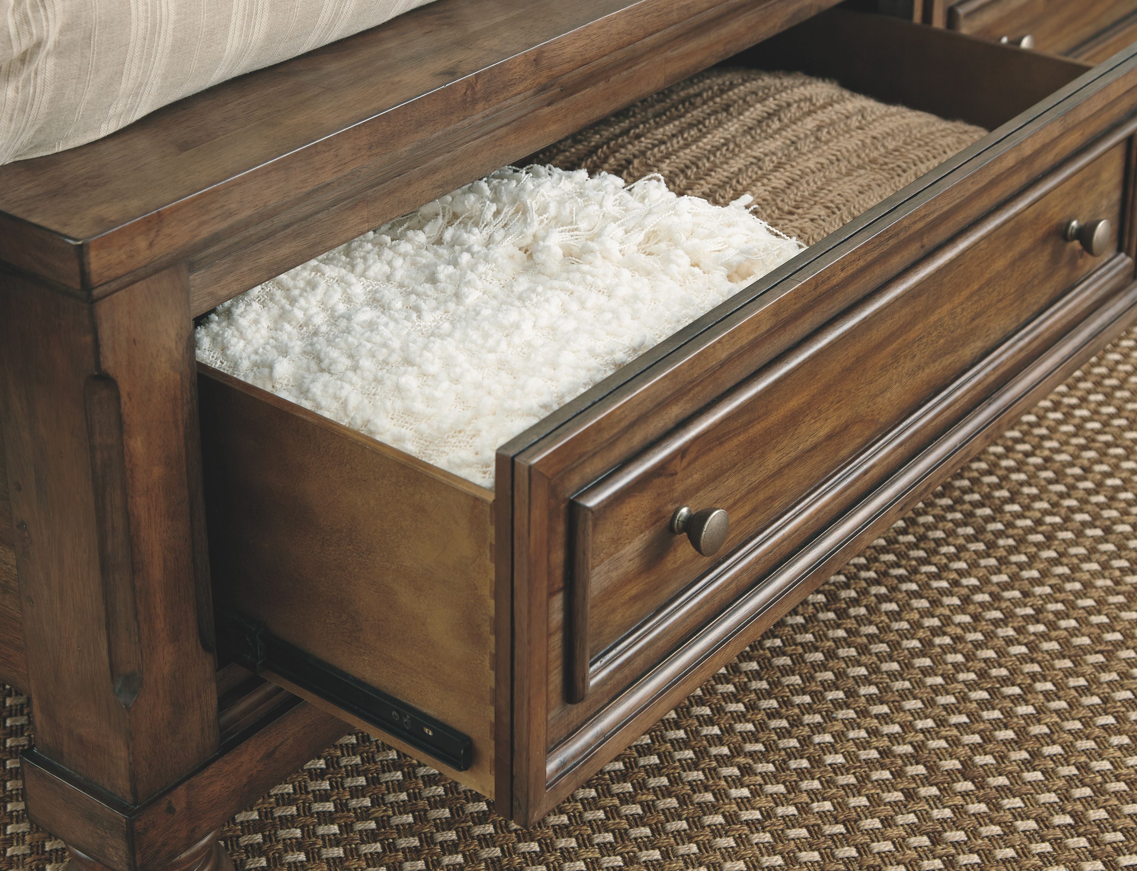 Panel Bed